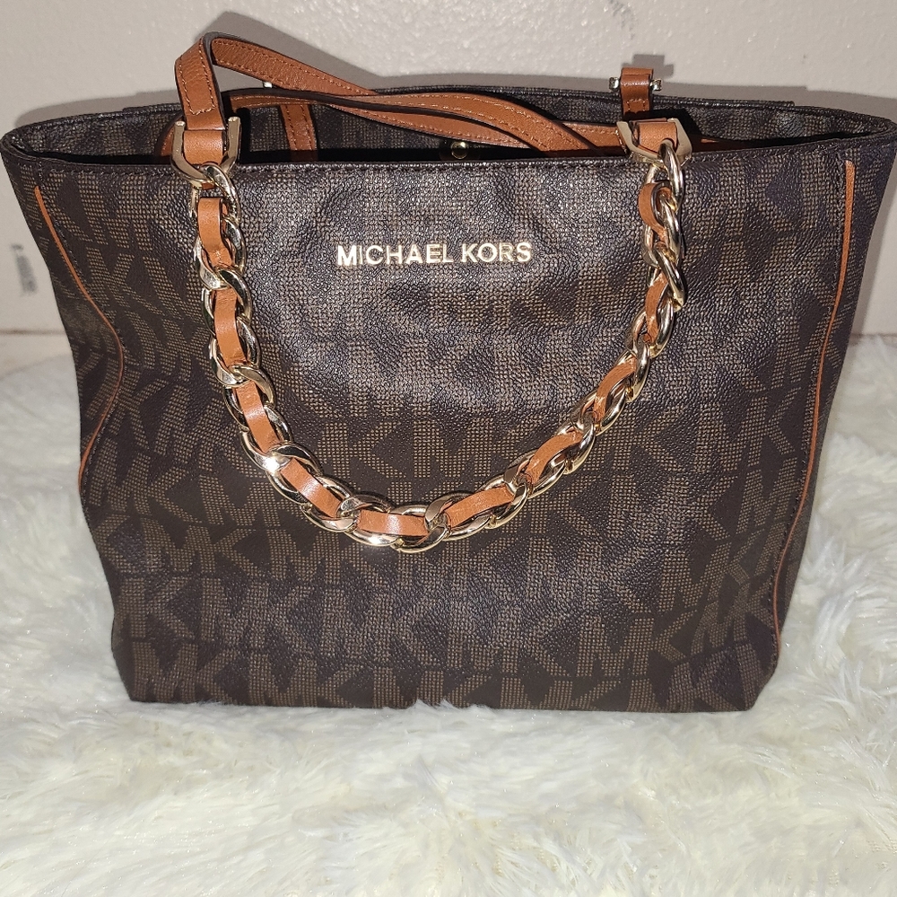 Mk shoulder tote